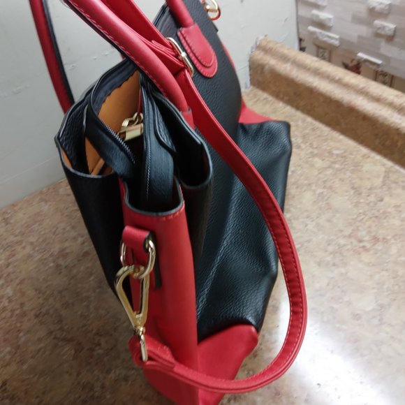 Handbag - Picture 3 of 3